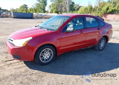 2010 Ford Focus Se z USA, uszkodzony, nr VIN 1FAHP3FN5AW296009
